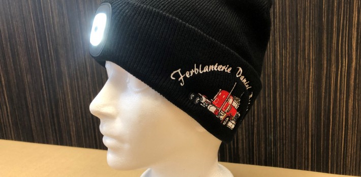 Nouveauté! Tuque LED logo FDB